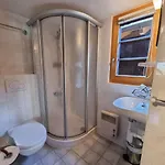 Walliserhues Wh0 Apartman